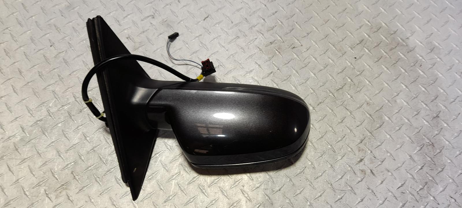 View Auto part Right Door Mirror Audi A4 2013