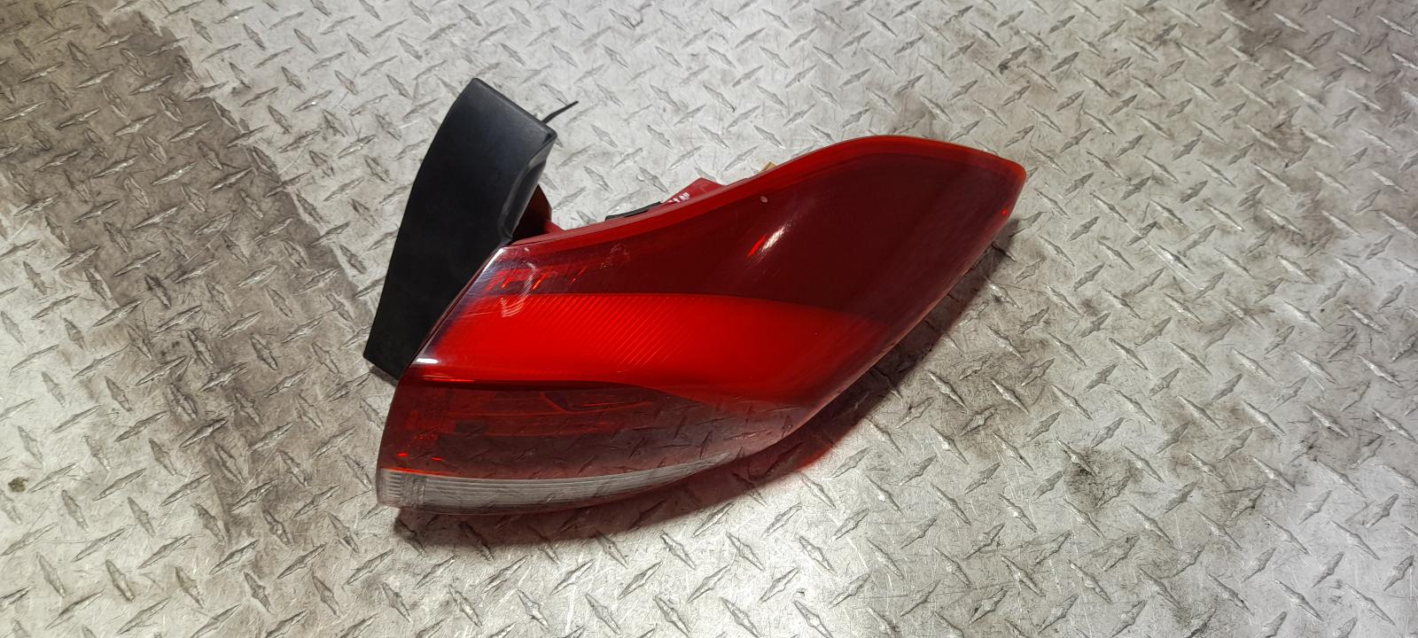 View Auto part Right Taillight Hyundai Tucson 2015