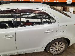 View Auto part Left Rear Door Window Suzuki Kizashi 2010