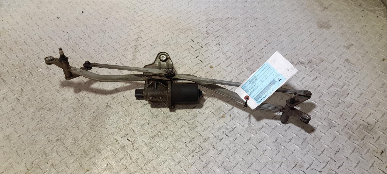 View Auto part Wiper Motor Volkswagen Transporter 2010