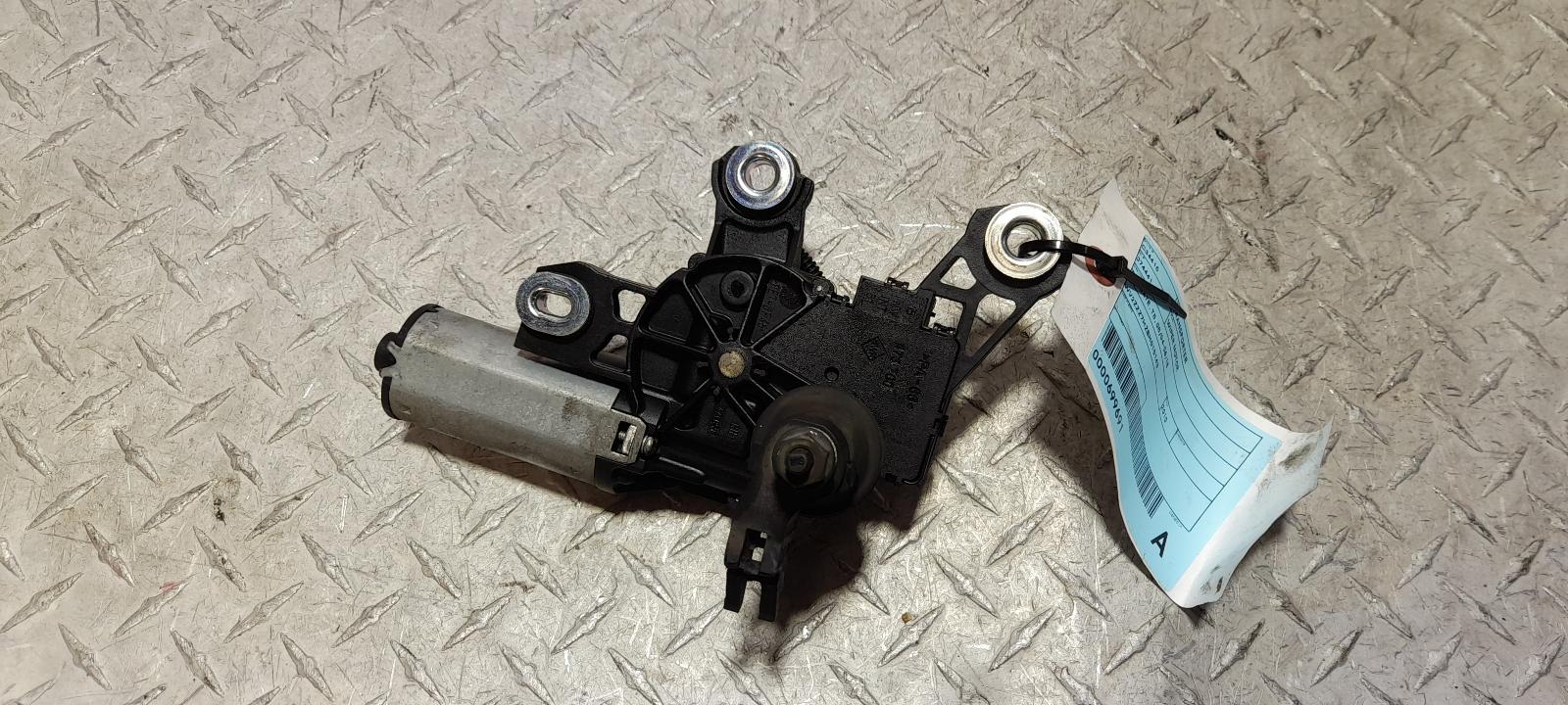 View Auto part Wiper Motor Volkswagen Transporter 2010