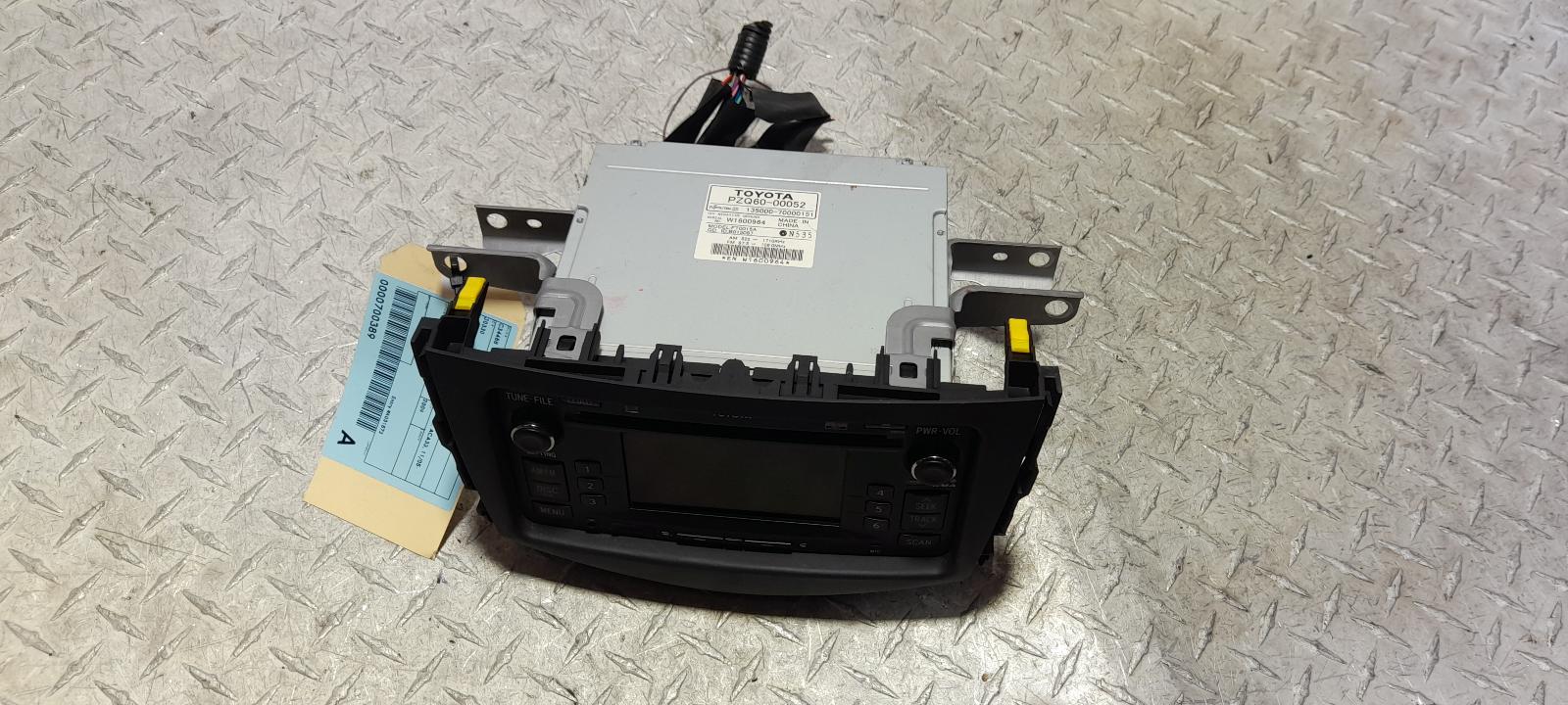 View Auto part Radio/Cd/Dvd/Sat/Tv Toyota Rav4 2009