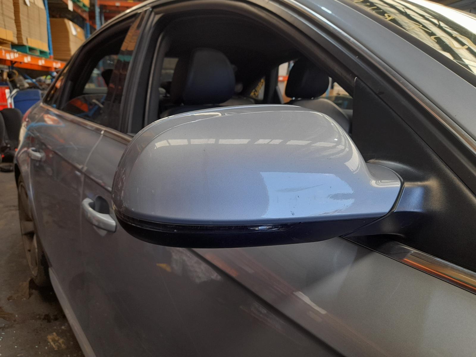 View Auto part Right Door Mirror Audi A4 2011