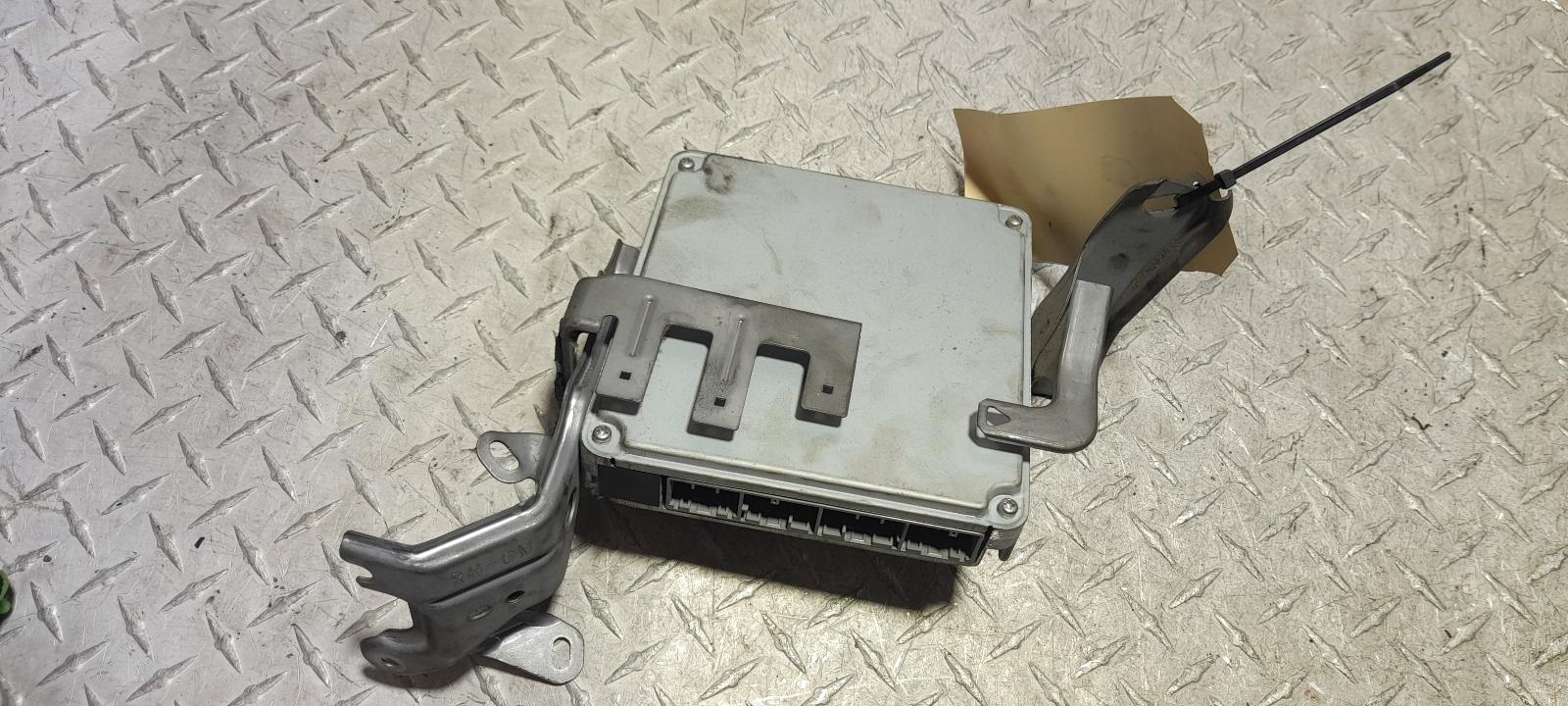 View Auto part Ecu Toyota Hilux 2012