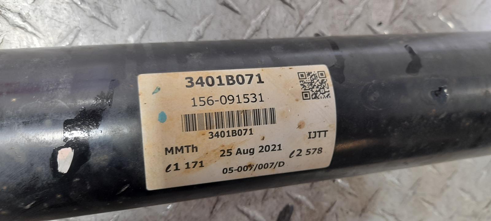 View Auto part Rear Drive Shaft Mitsubishi Triton 2021