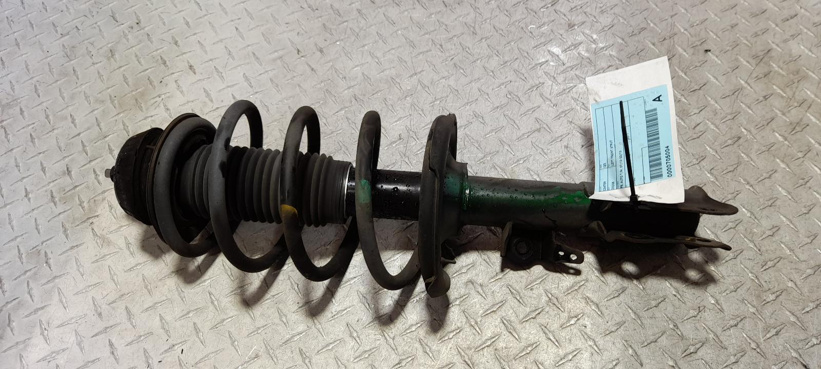 View Auto part Left Front Strut Hyundai I20 2011
