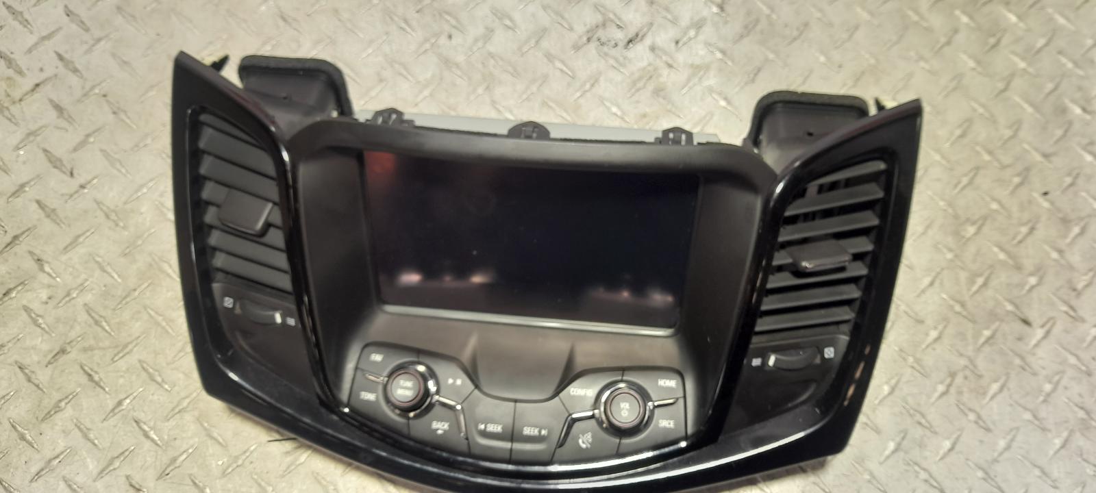 View Auto part Radio/Cd/Dvd/Sat/Tv Holden Commodore 2013