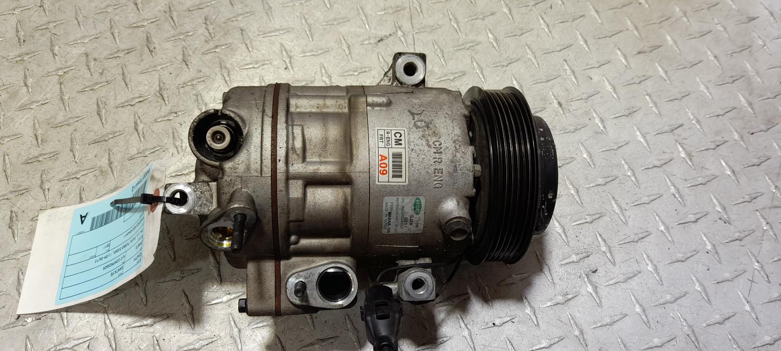 View Auto part A/C Compressor Hyundai Santa Fe 2011