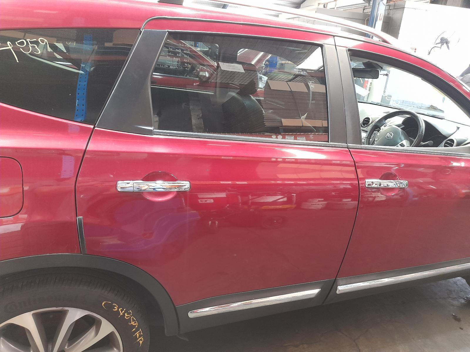 View Auto part Right Rear Door Window Nissan Dualis 2012