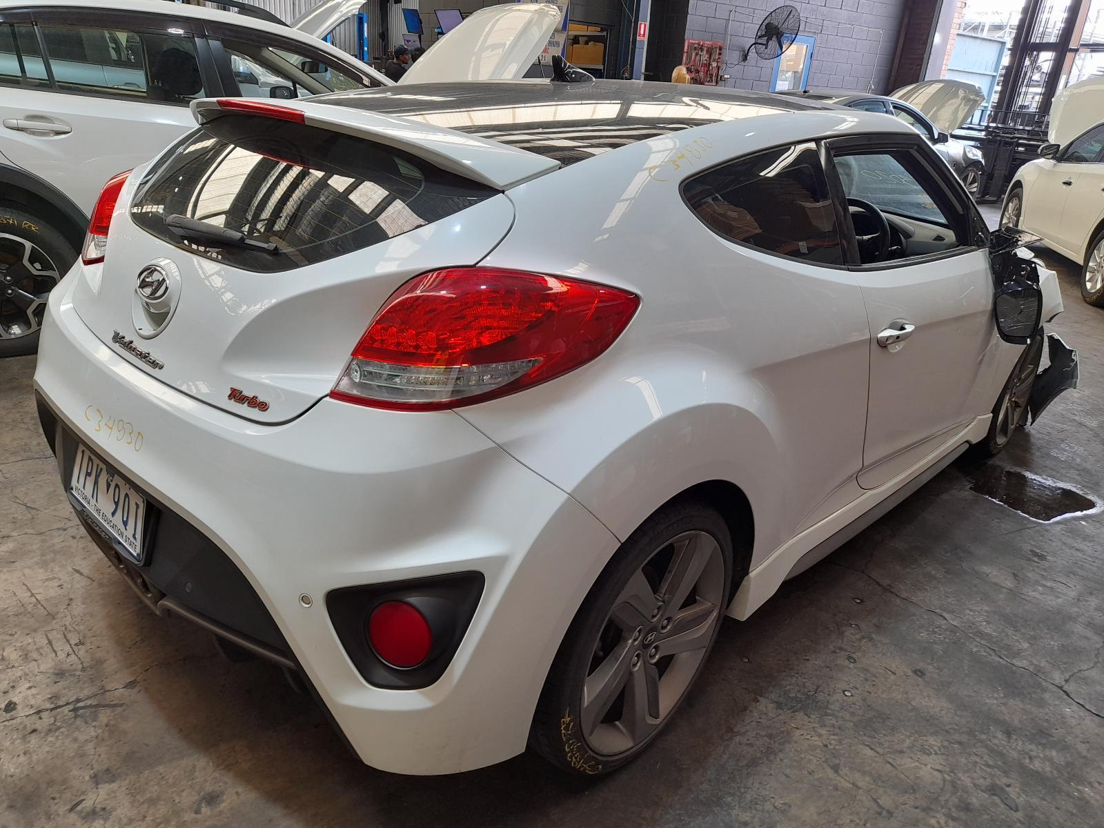 View Auto part Trans/Gearbox Hyundai Veloster 2013