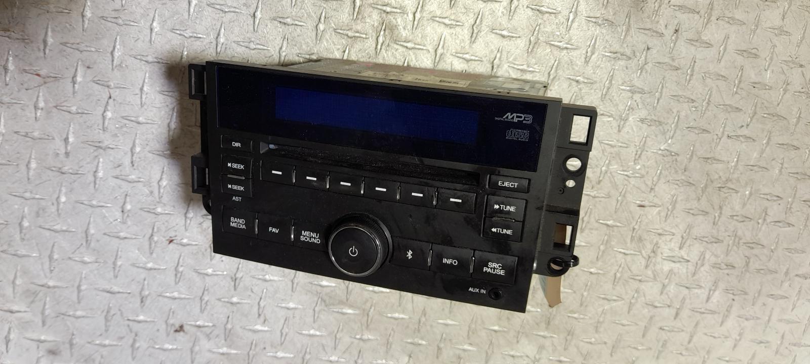 View Auto part Radio/Cd/Dvd/Sat/Tv Holden Captiva 2012