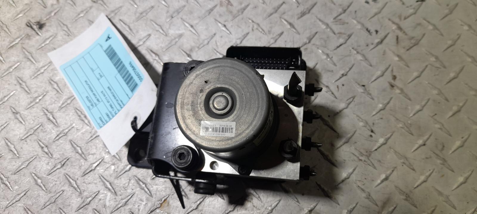 View Auto part Abs Pump/Modulator Hyundai Veloster 2014