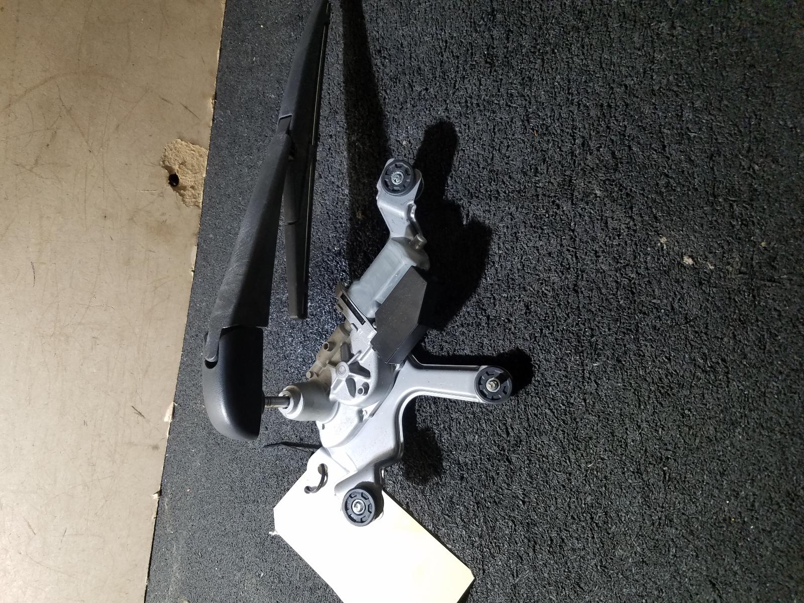 View Auto part Wiper Motor Toyota Rav4 2017