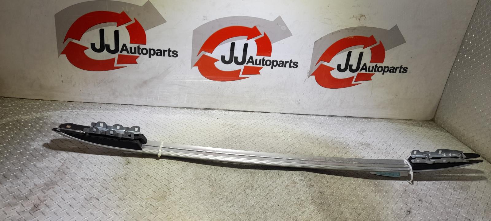 View Auto part Roof Rack/Bars Volkswagen Touareg 2017