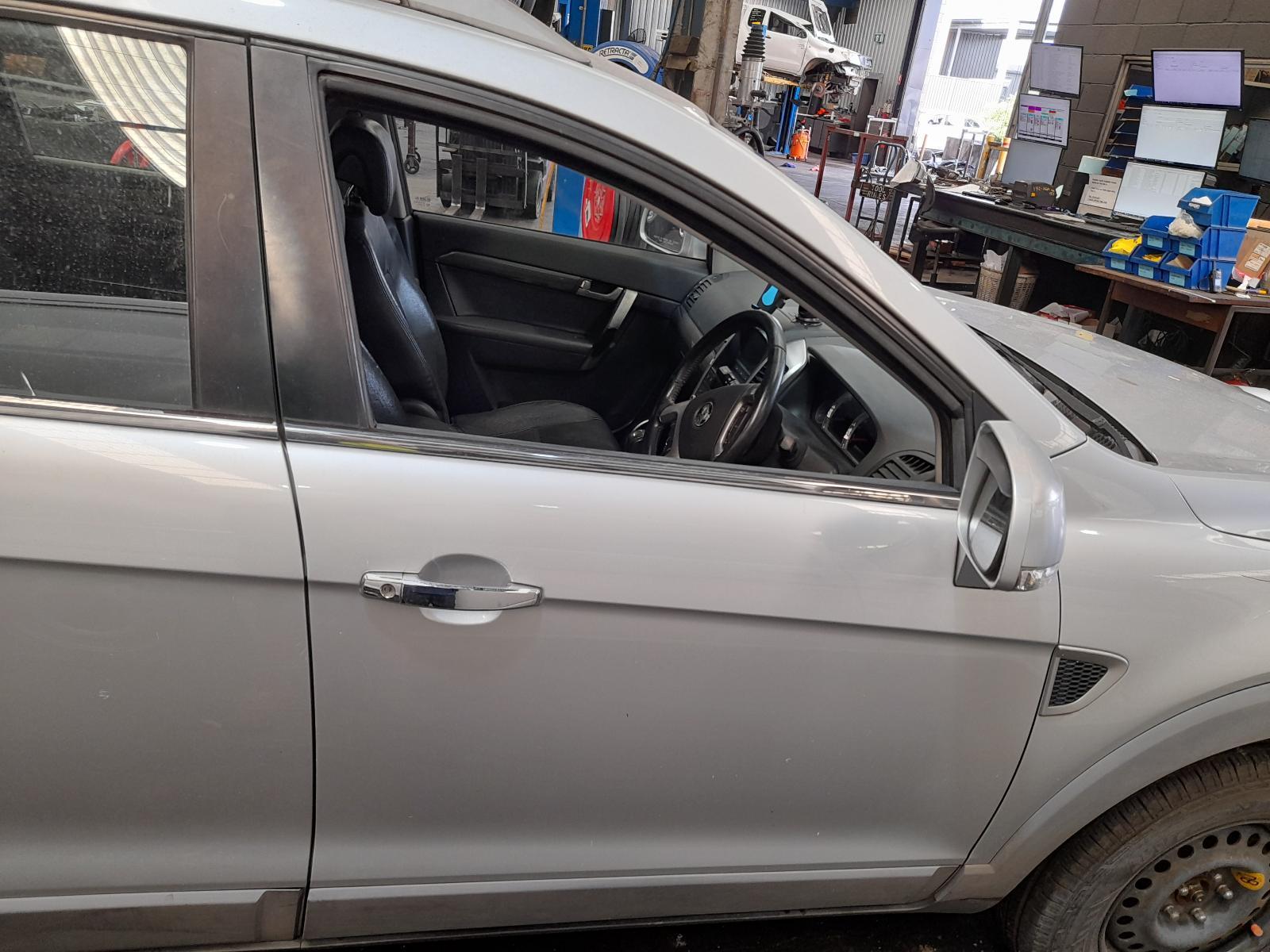 View Auto part Right Front Door Holden Captiva 2009