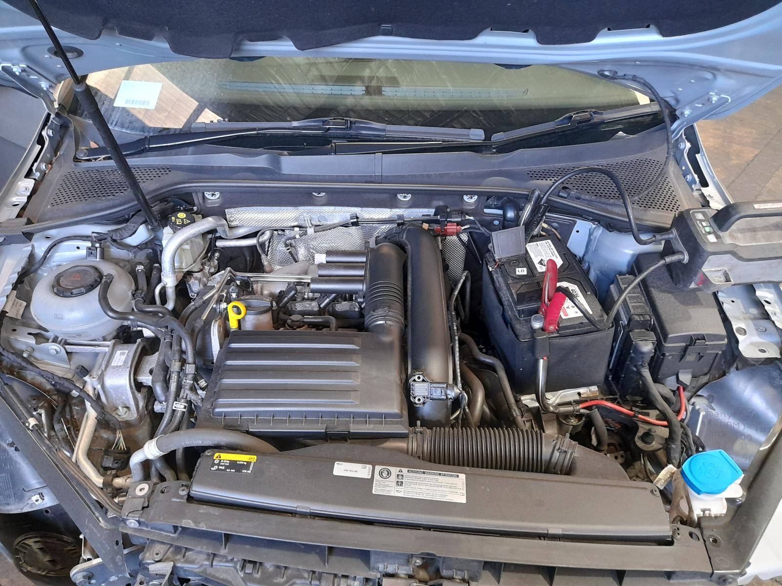 View Auto part Engine Volkswagen Golf 2018