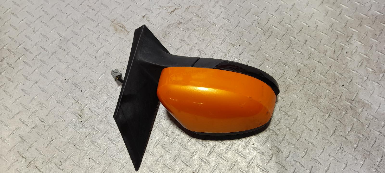 View Auto part Right Door Mirror Ford Focus 2009