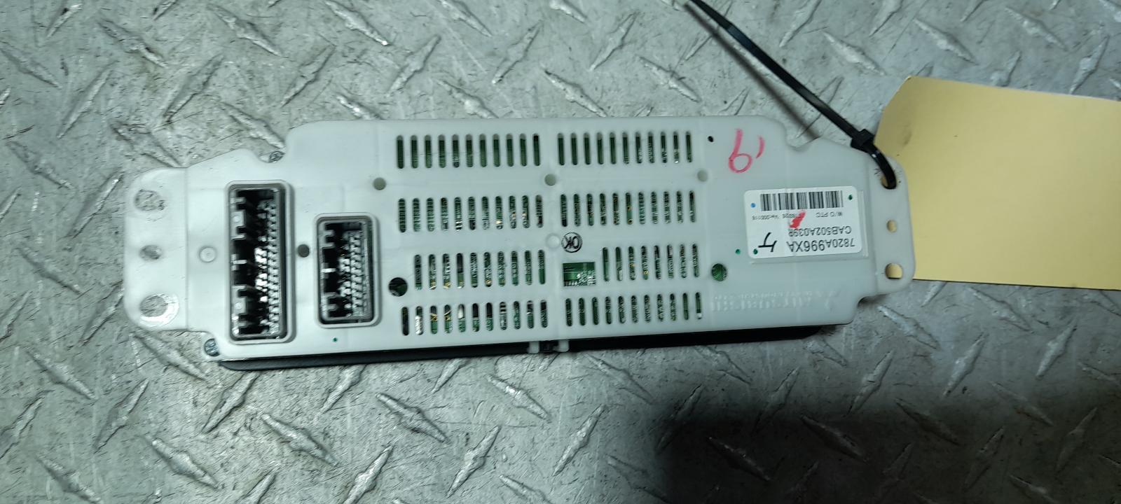 View Auto part Heater/Ac Controls Mitsubishi Outlander 2016