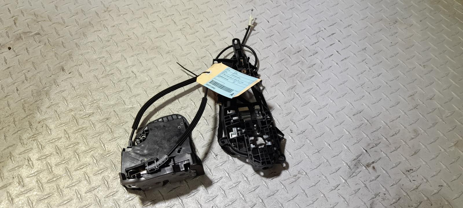 View Auto part Door/Boot/Gate Lock Holden Astra 2017