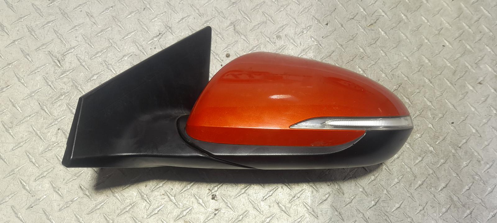 View Auto part Left Door Mirror Hyundai Elantra 2016