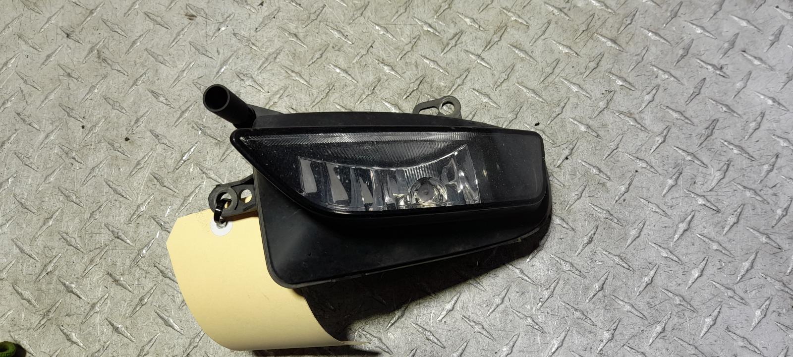 View Auto part Right Indicator/Fog/Side Audi A3 2015