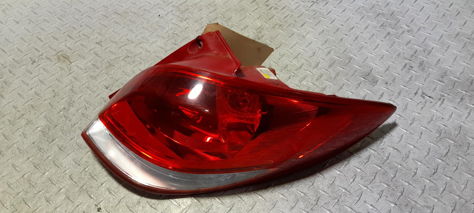 View Auto part Right Taillight Hyundai Veloster 2017