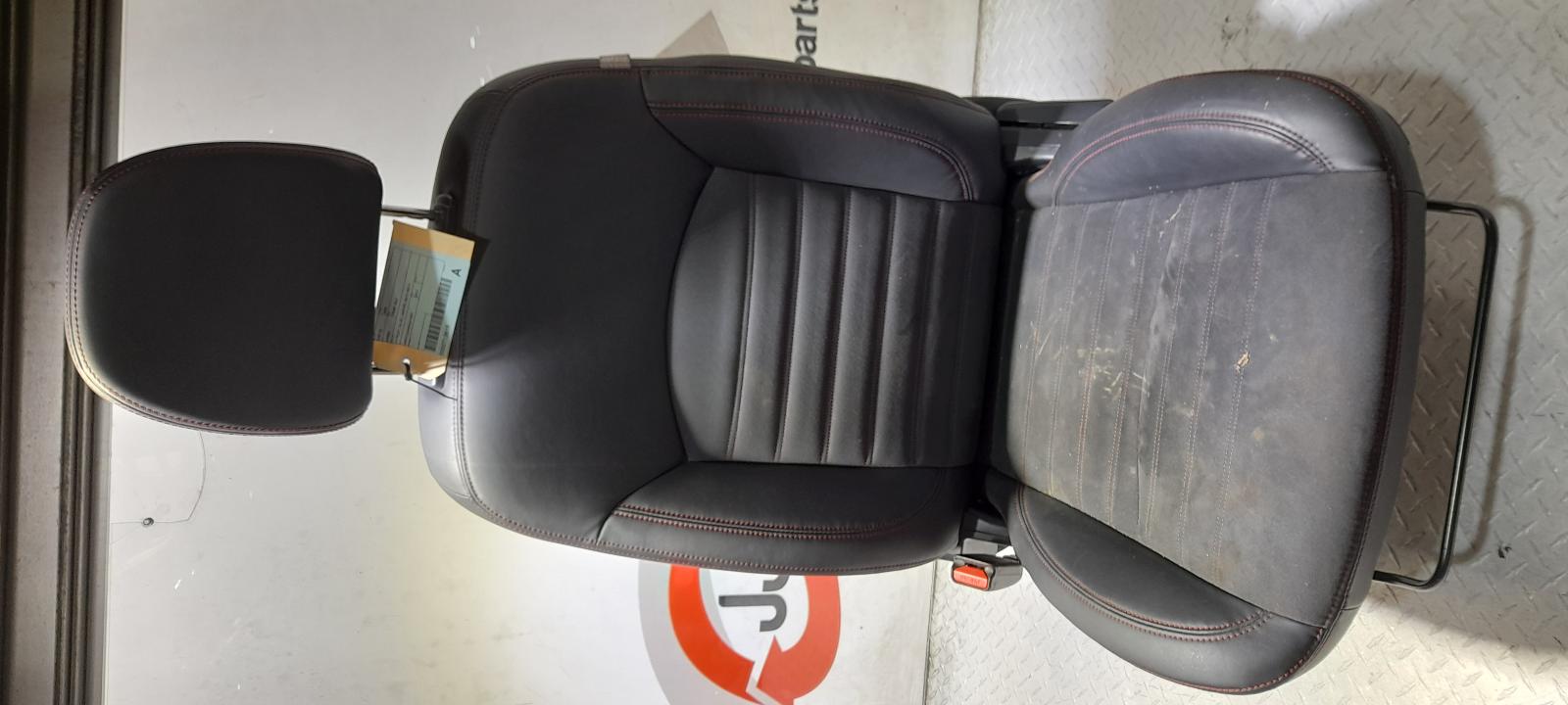 View Auto part Front Seat Mitsubishi Asx 2019