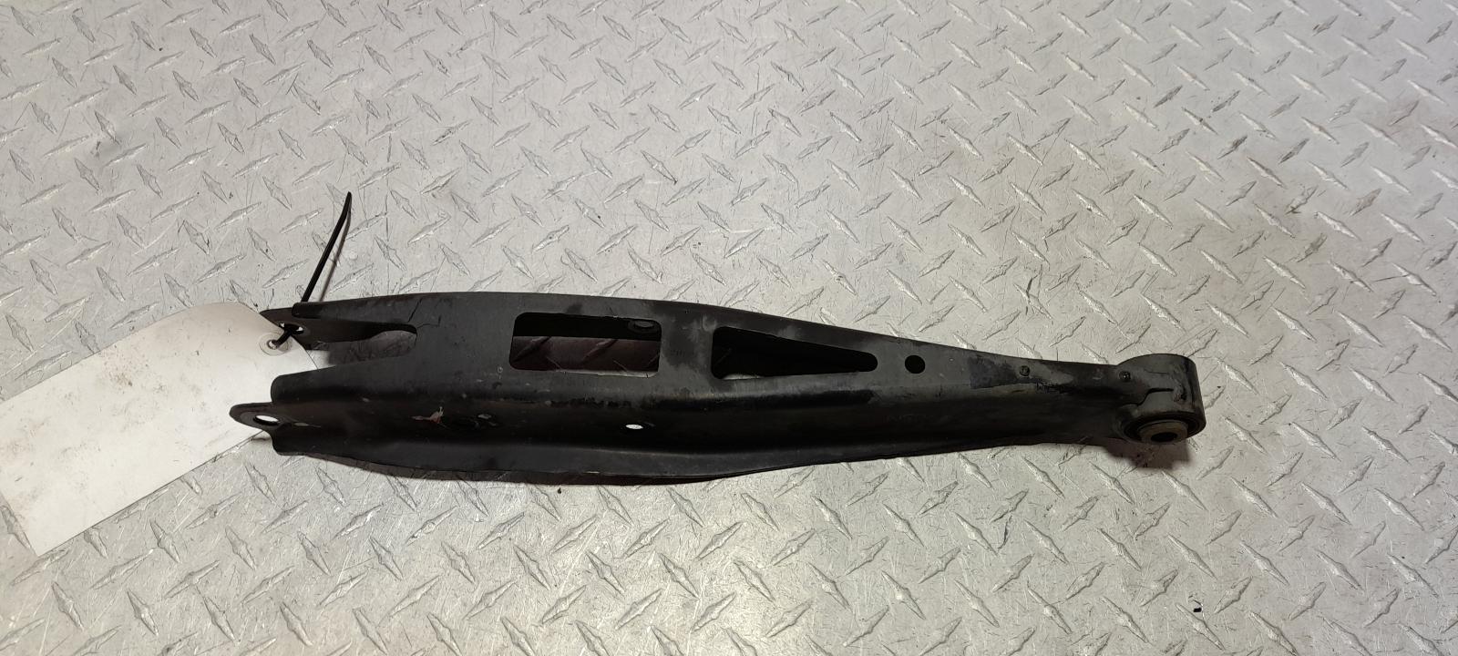 View Auto part Right Rear Trailing Arm Subaru Impreza 2013