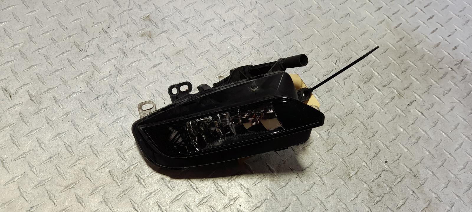 View Auto part Left Indicator/Fog/Side Audi A3 2014