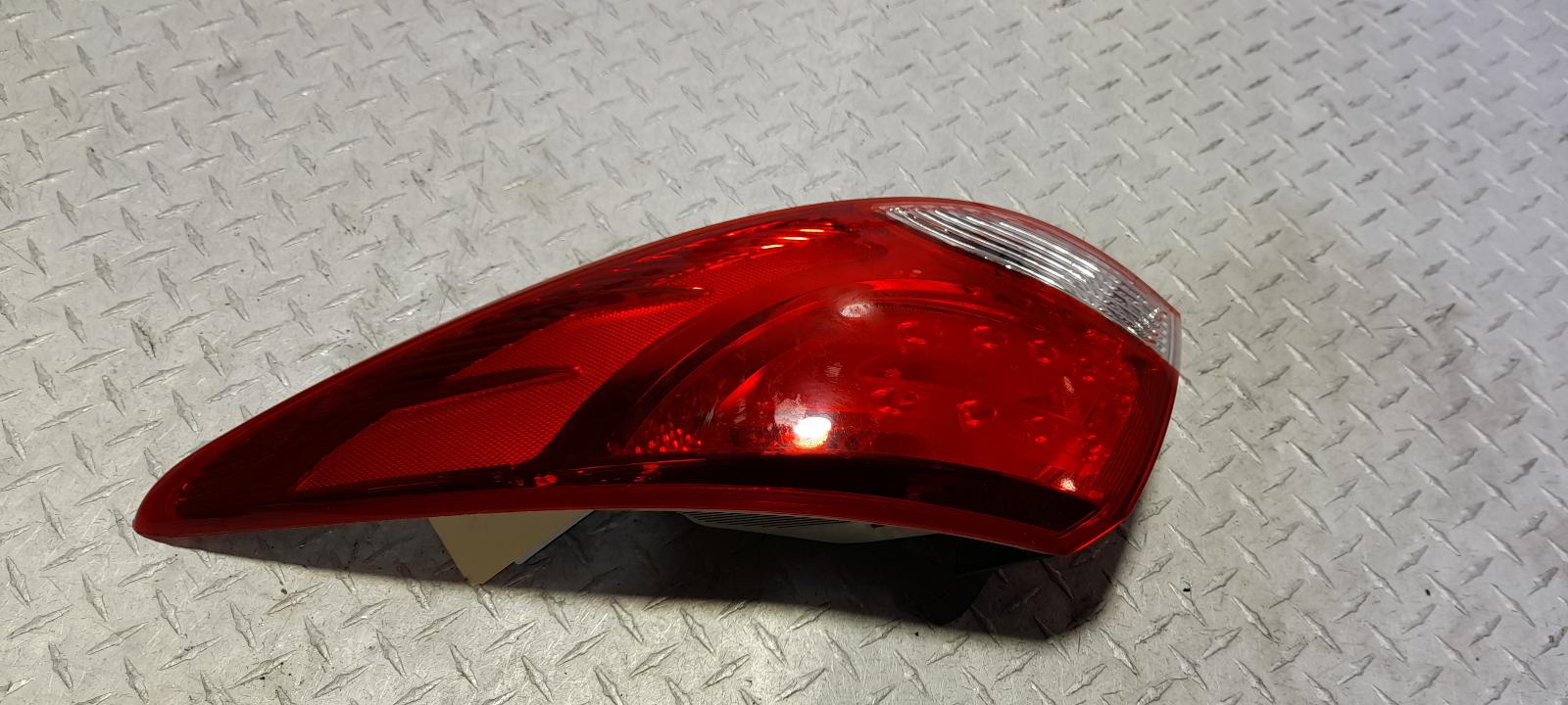 View Auto part Right Taillight Hyundai Ix35 2015