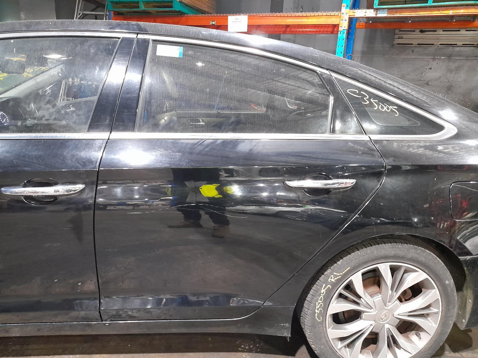 View Auto part Left Rear Door/Sliding Hyundai Sonata 2014