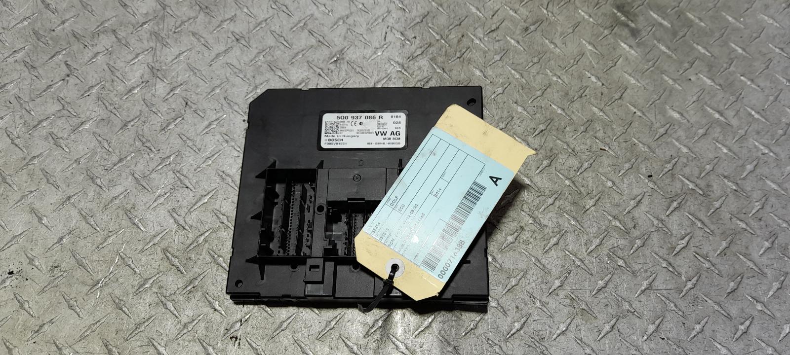 View Auto part Ecu Volkswagen Golf 2014