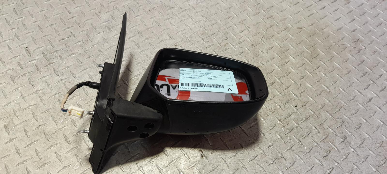 View Auto part Right Door Mirror Mitsubishi Mirage 2014