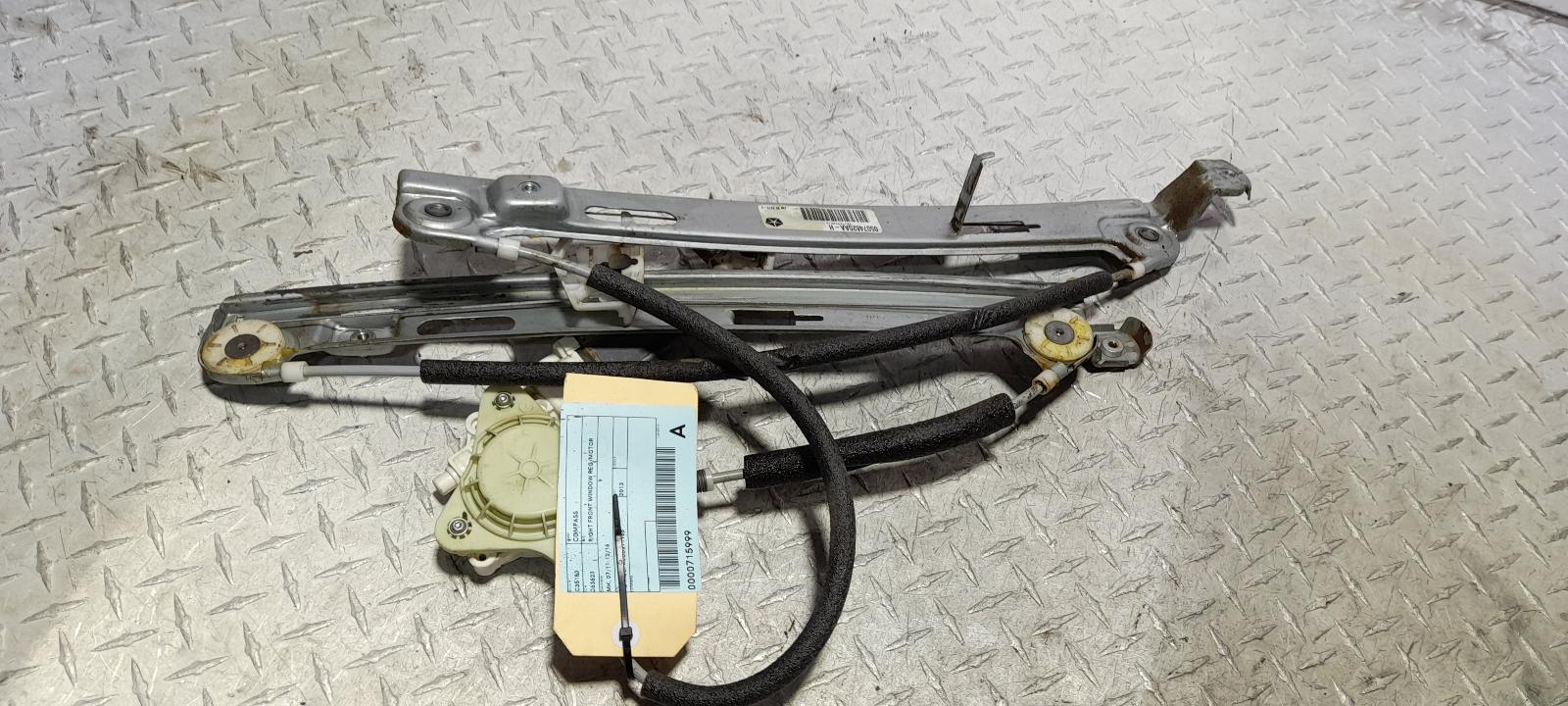 View Auto part Right Front Window Reg/Motor Jeep Compass 2013