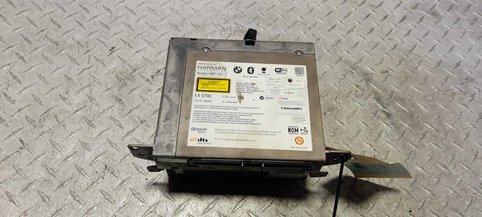 View Auto part Radio/Cd/Dvd/Sat/Tv Bmw 3 Series 2013