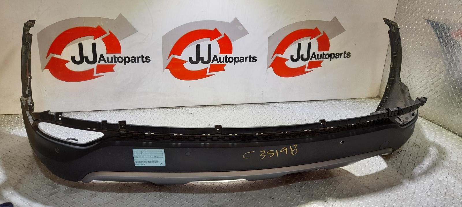 View Auto part Rear Bumper Hyundai Santa Fe 2014