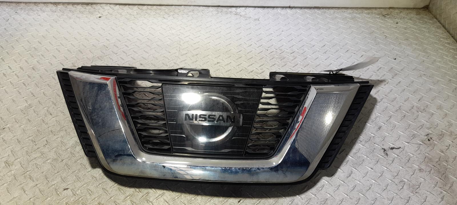 View Auto part Grille Nissan Xtrail 2018