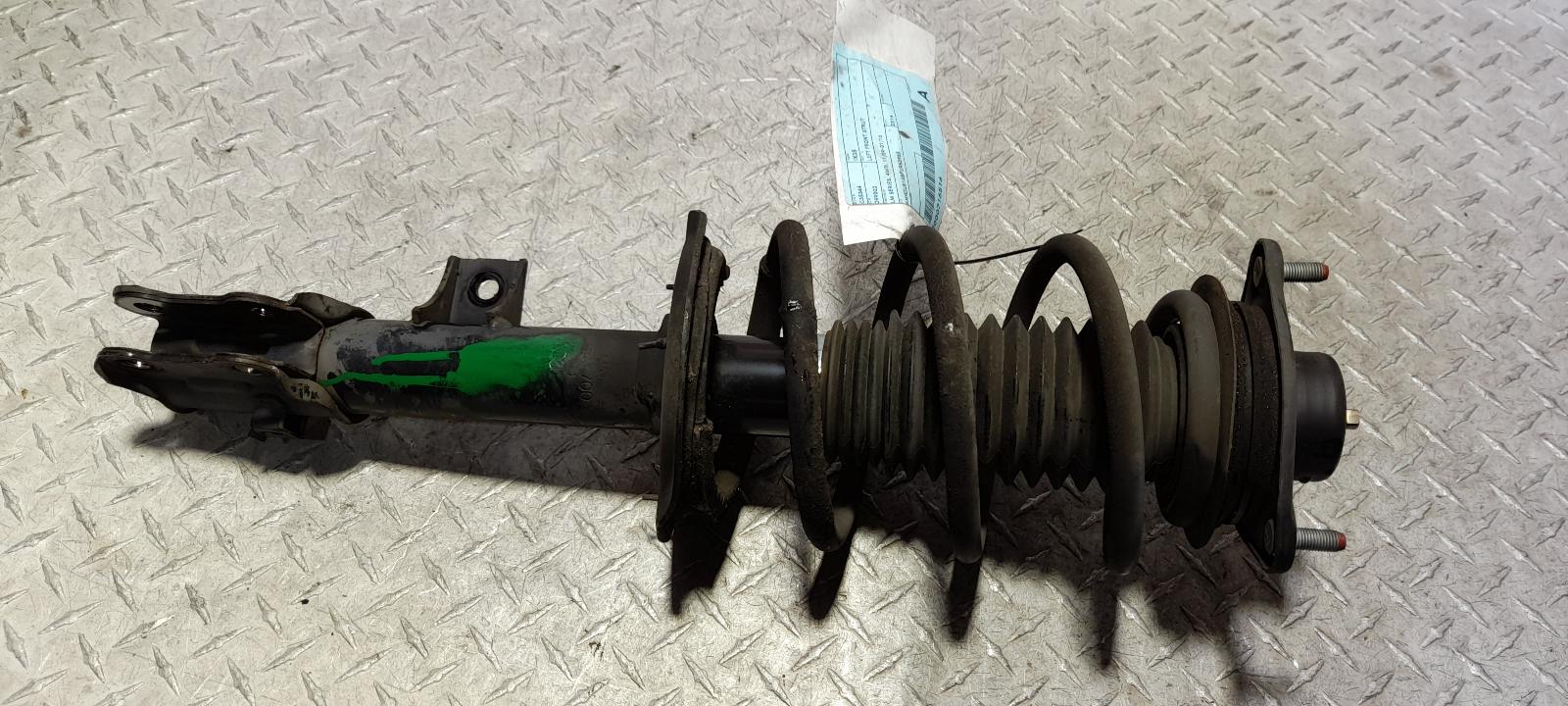 View Auto part Left Front Strut Hyundai Ix35 2014