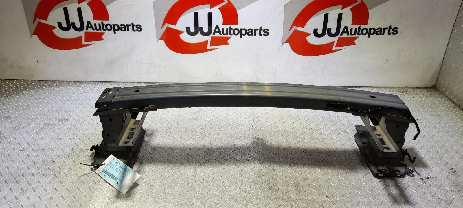 View Auto part F/Bar Reinforc/Brack Ford Ecosport 2016