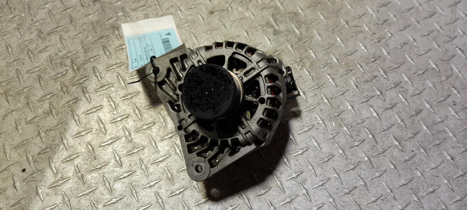 View Auto part Alternator Nissan Pulsar 2014