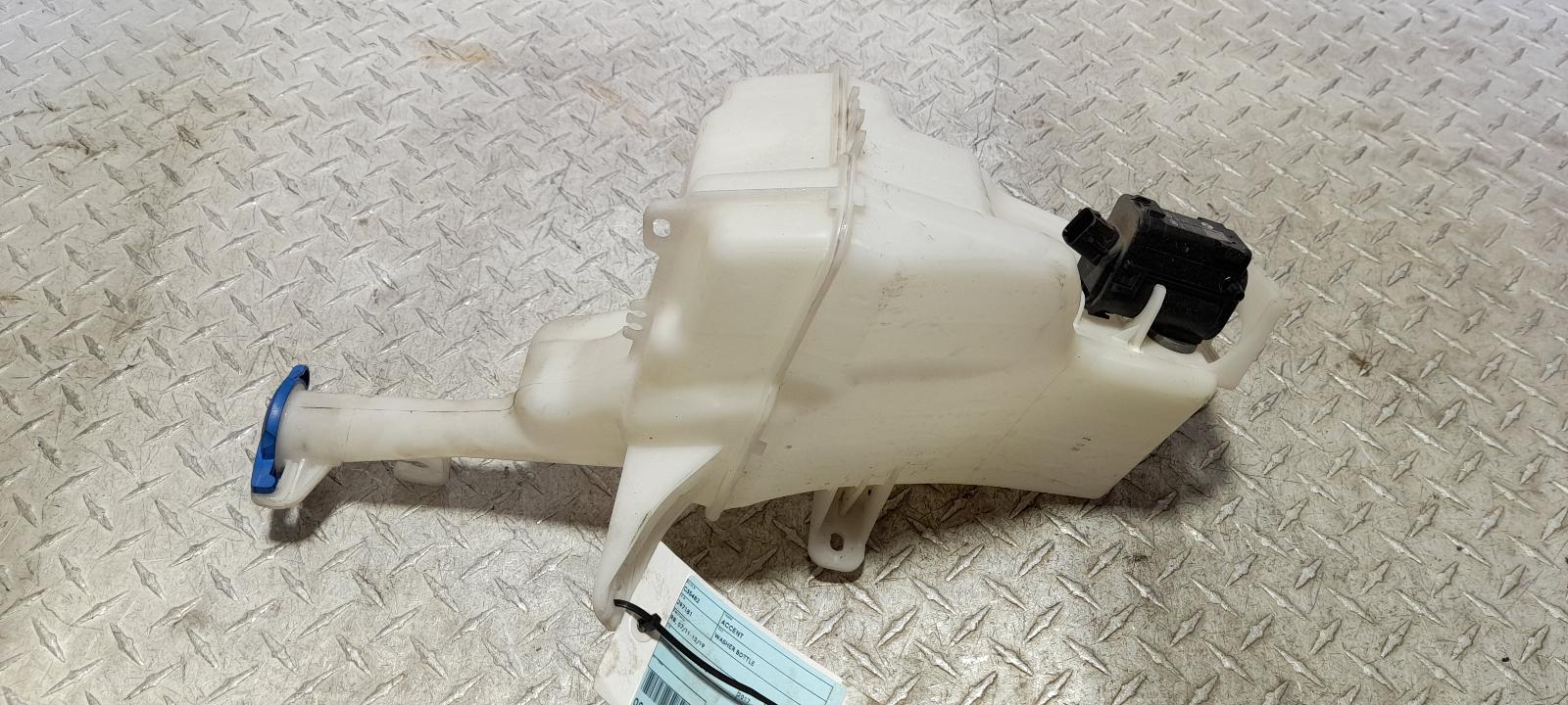 View Auto part Washer Bottle Hyundai Accent 2017