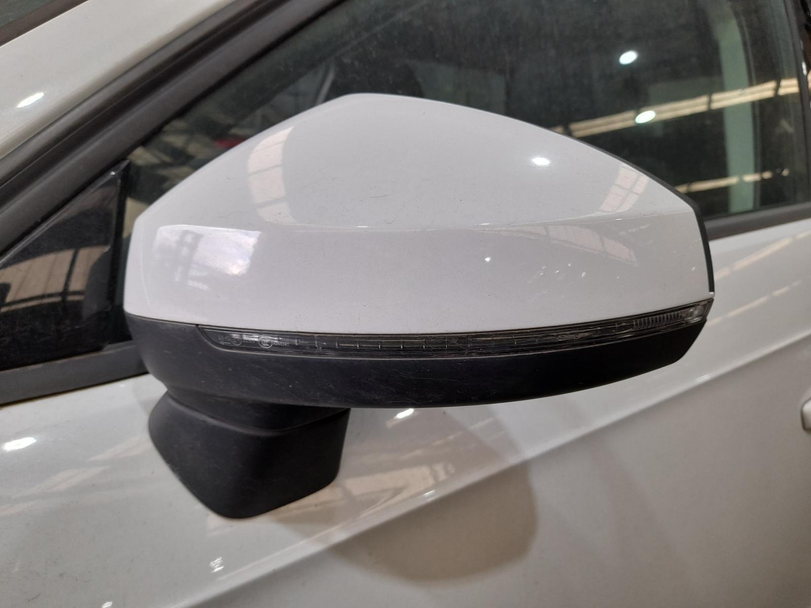 View Auto part Left Door Mirror Audi A3 2015