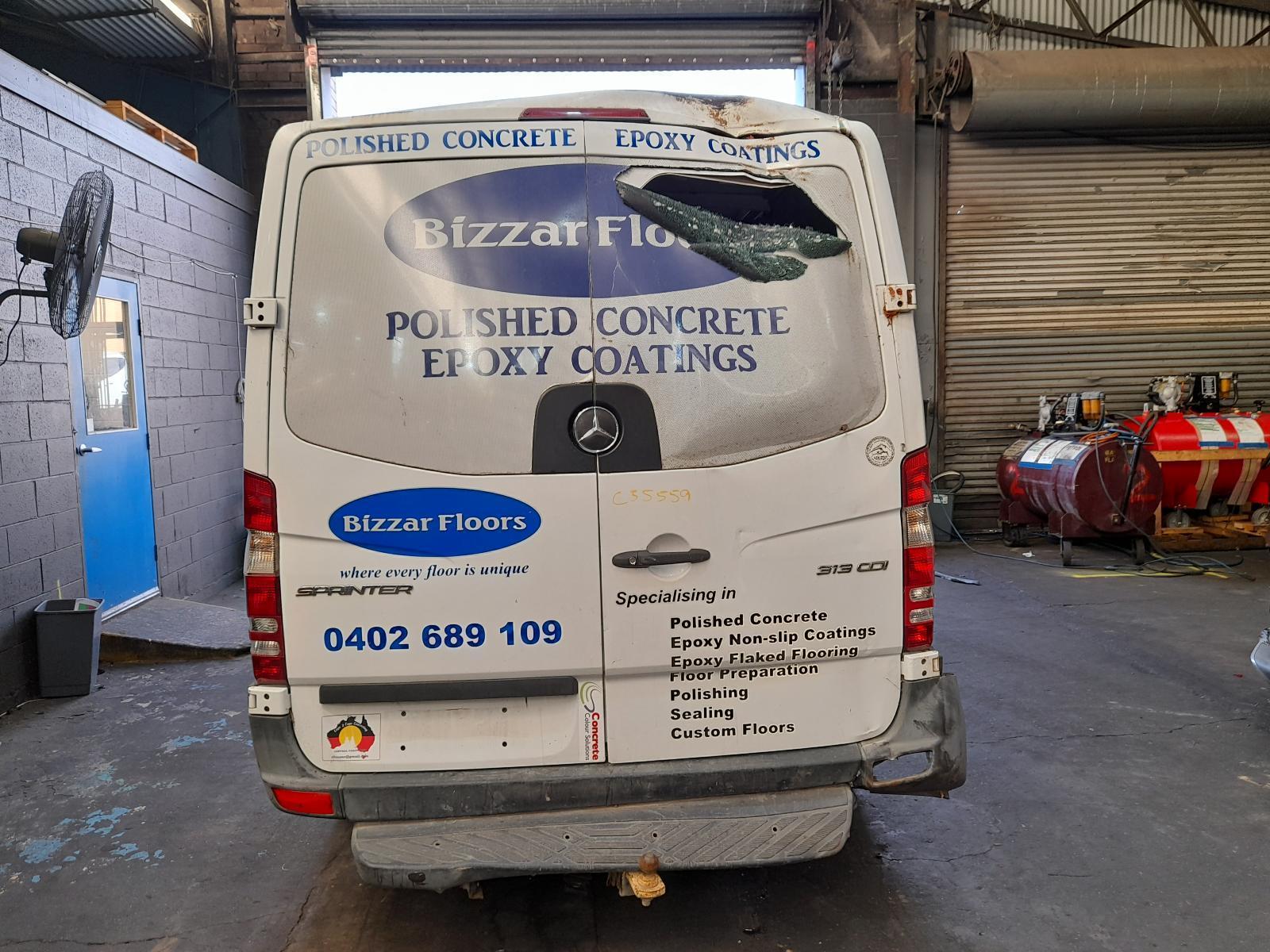 View Auto part Bootlid/Tailgate Mercedes Sprinter 2013