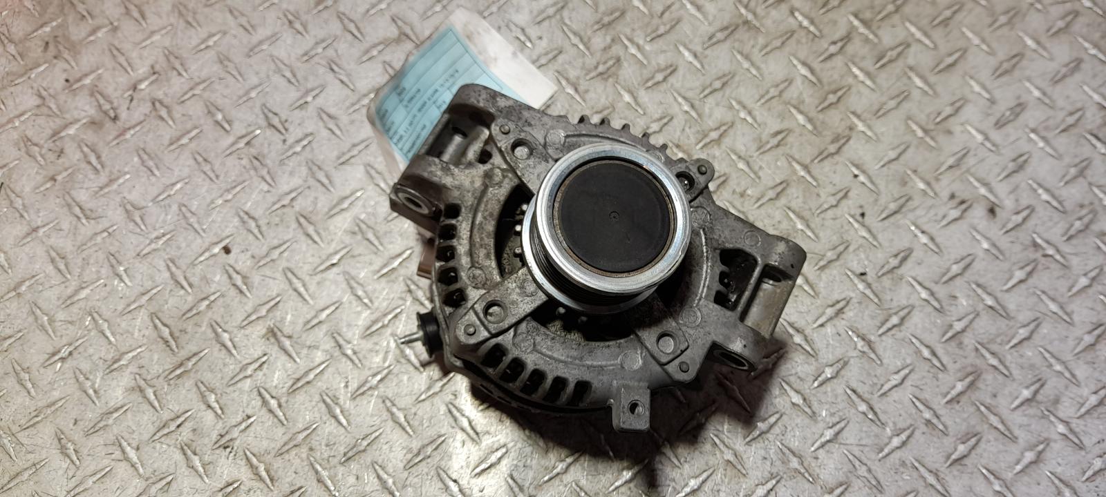 View Auto part Alternator Toyota Rav4 2013