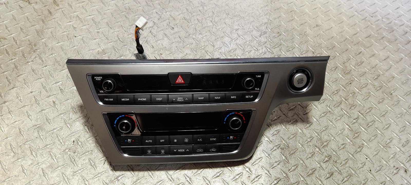 View Auto part Heater/Ac Controls Hyundai Sonata 2014