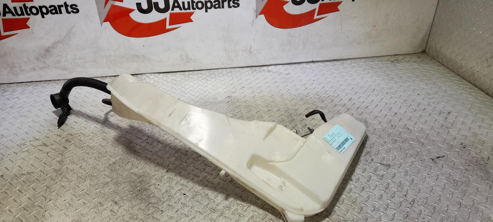 View Auto part Washer Bottle Bmw X3 2015
