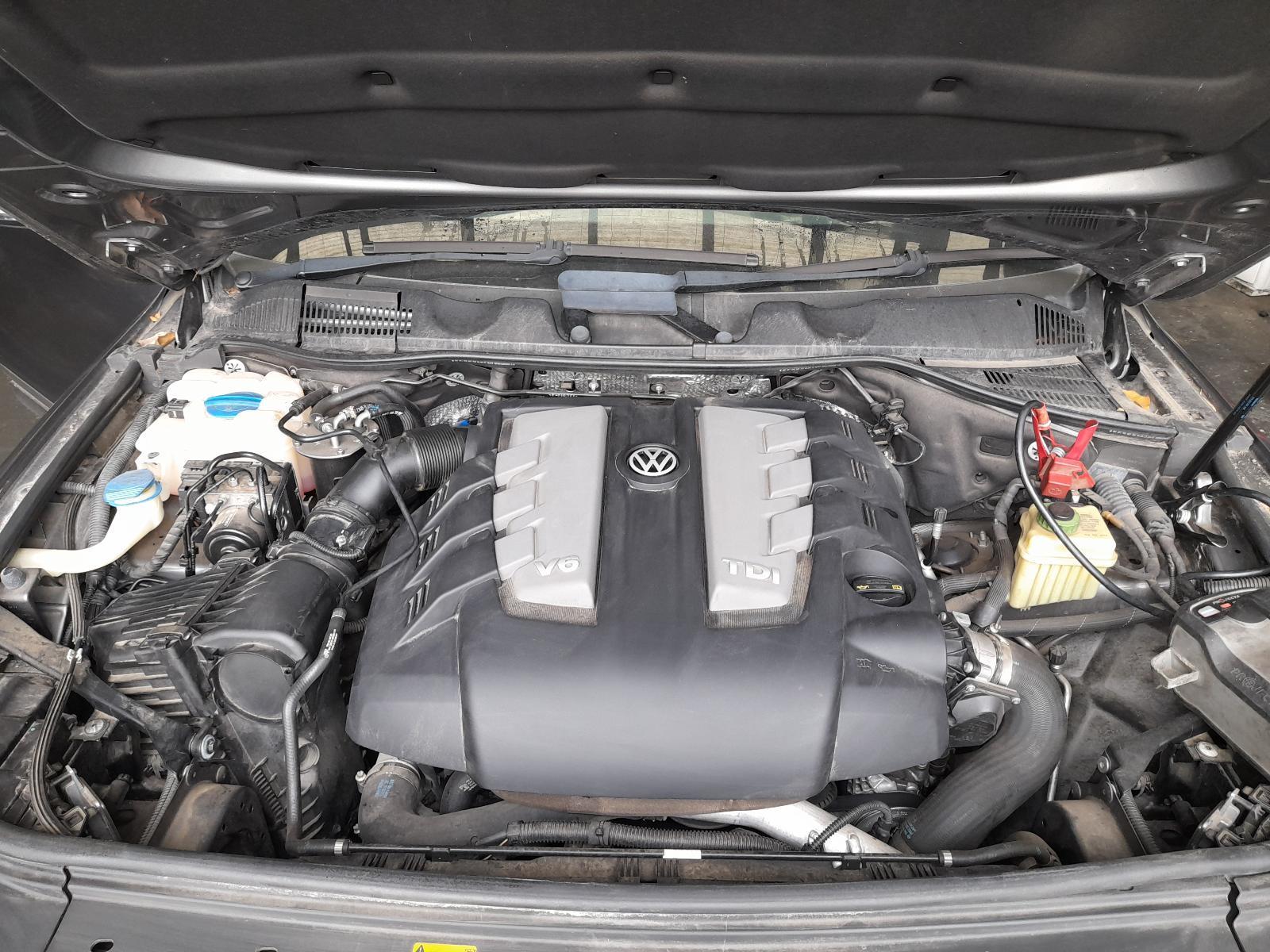 View Auto part Engine Volkswagen Touareg 2013