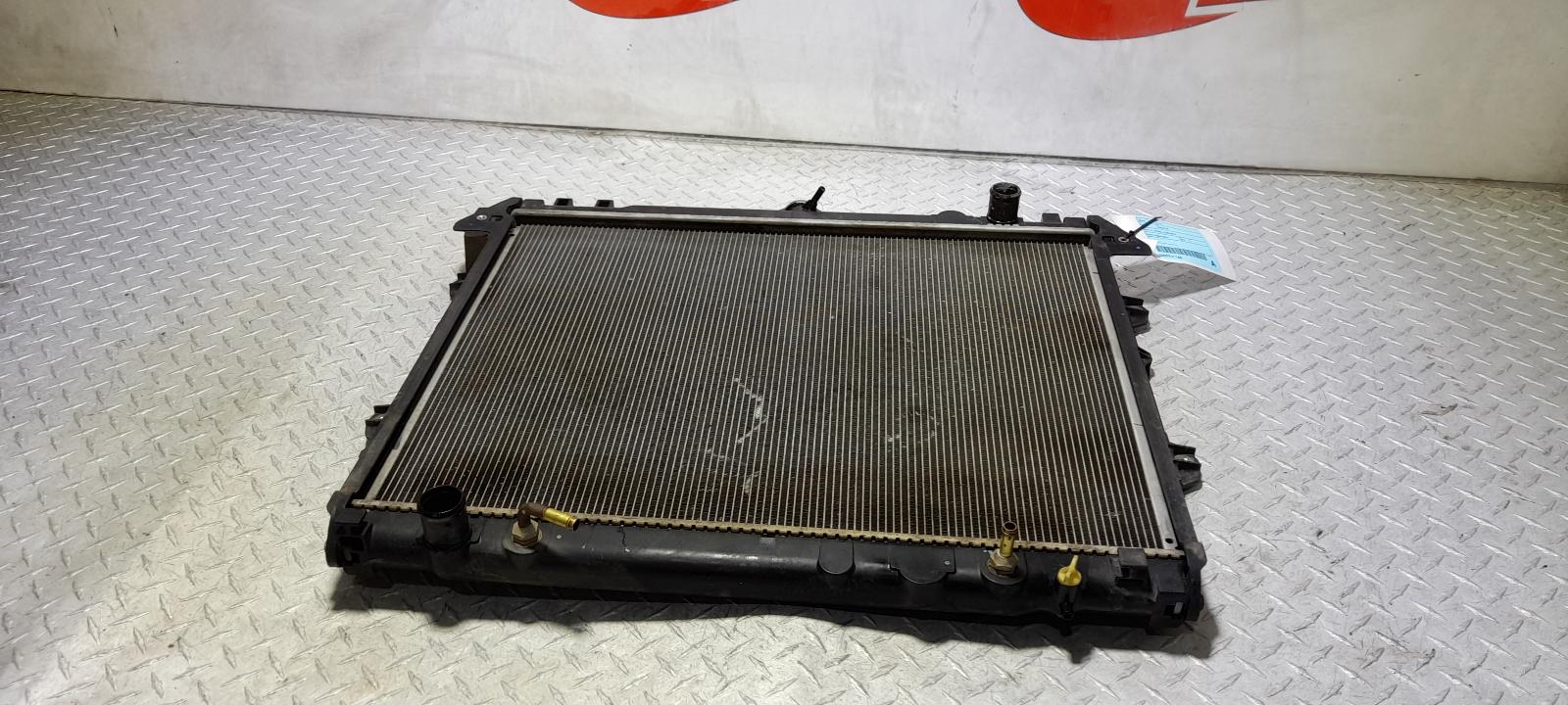 View Auto part Radiator Toyota Hilux 2014