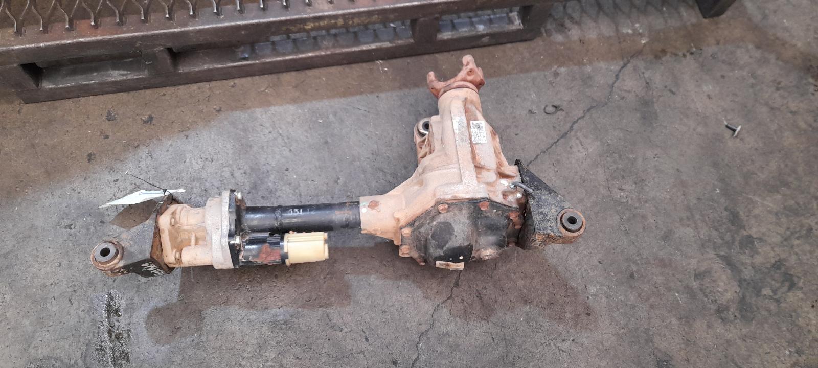 View Auto part Differential Centre Holden Colorado 2012