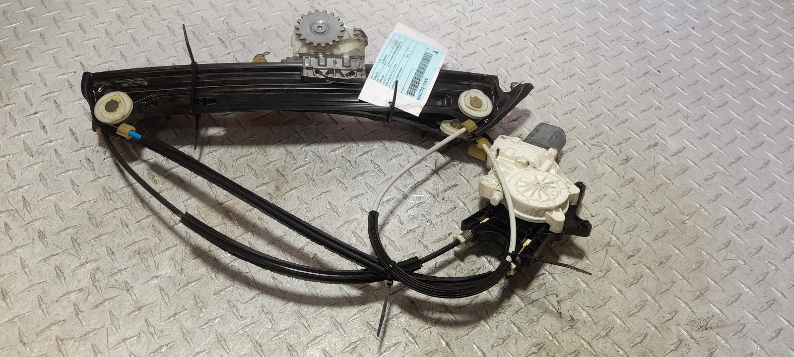 View Auto part Left Front Window Reg/Motor Bmw 4 Series 2013